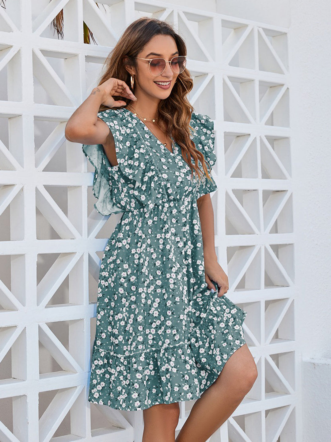 Stilla | Ditsy Floral Surplice Mini Kjole