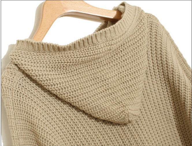 Kvinders chunky strik poncho med frynse detaljer og hætte Stilla