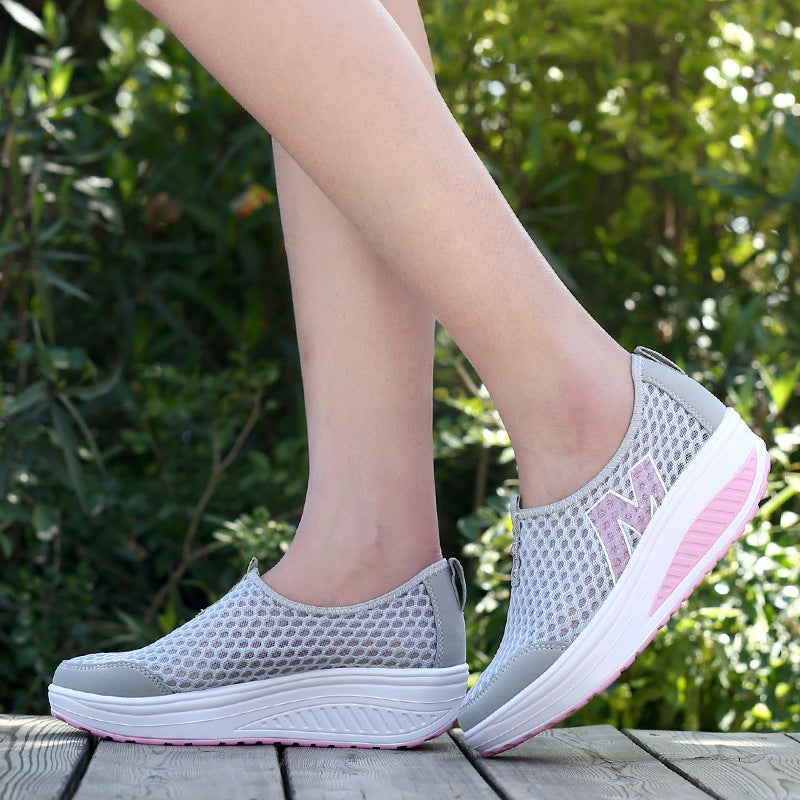 Dame nan lettere net-sneakers med ergonomisk kile sål og stødabsorberende mellemsål Skovae