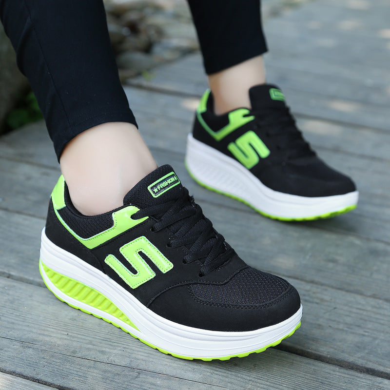 Dame nan Balance-Vandring-Sneaker med ergonomisk vippebund og aflastende mellemsål Skovae