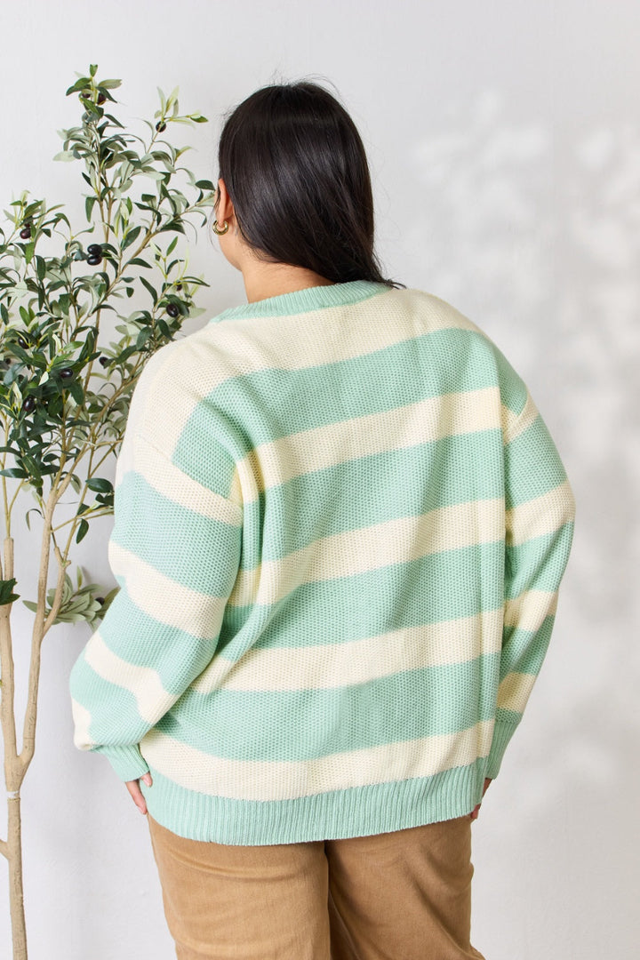 Stilla | In Love Ful størrelses kontrast stribet rund hals sweater