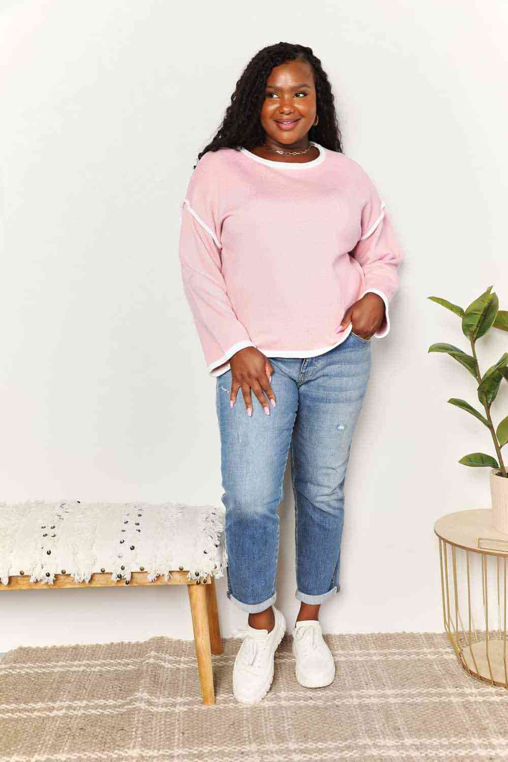 Stilla | Tag Kontrastdetalje Dropped Shoulder Strik Top