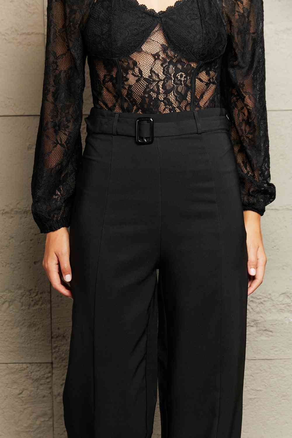 Stilla | Løs Fit Straight Pants