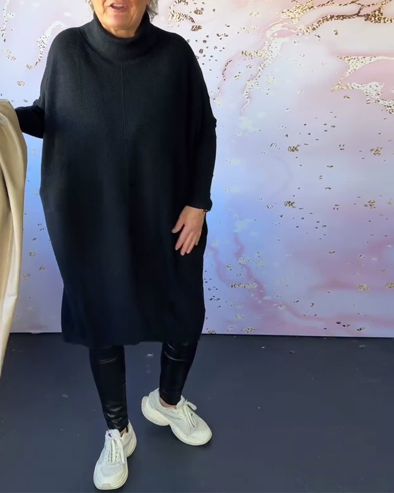 Stilla | Afslappet Ensfarvet Pullover med Høj Krave og Lange Ærmer