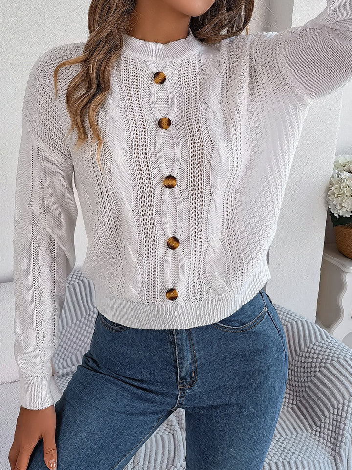 Stilla | Strikket Knap Rundt Hals Sweater