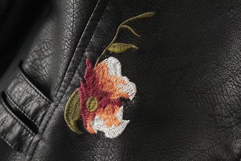 Stilla | Dame Blomster PU Læderjakke