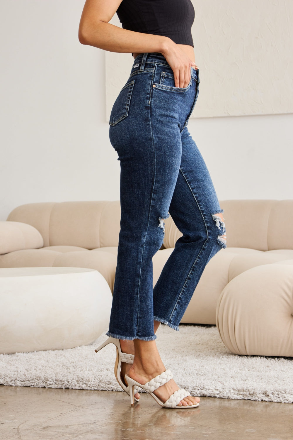 Stilla | Crop Dylan Full Size Mavekontrol Slidt Højtaljede Raw Hem Jeans