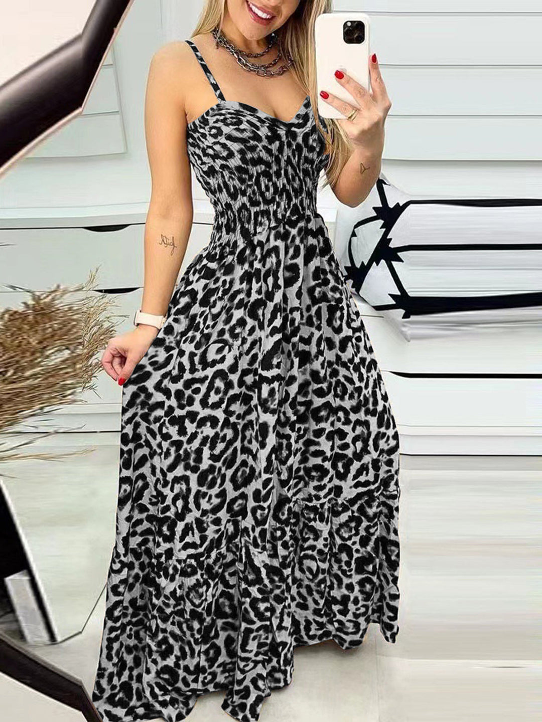 Stilla | Sweetheart Hals Cami Kjole
