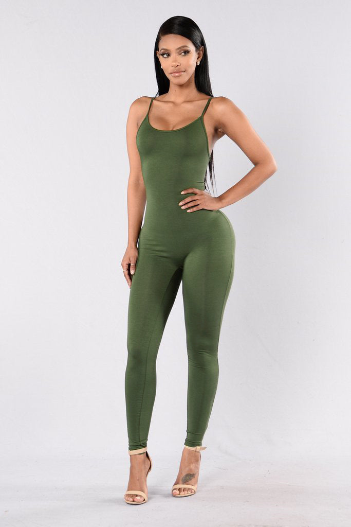 Dame langærmet jumpsuit med spaghetti stropper Stilla