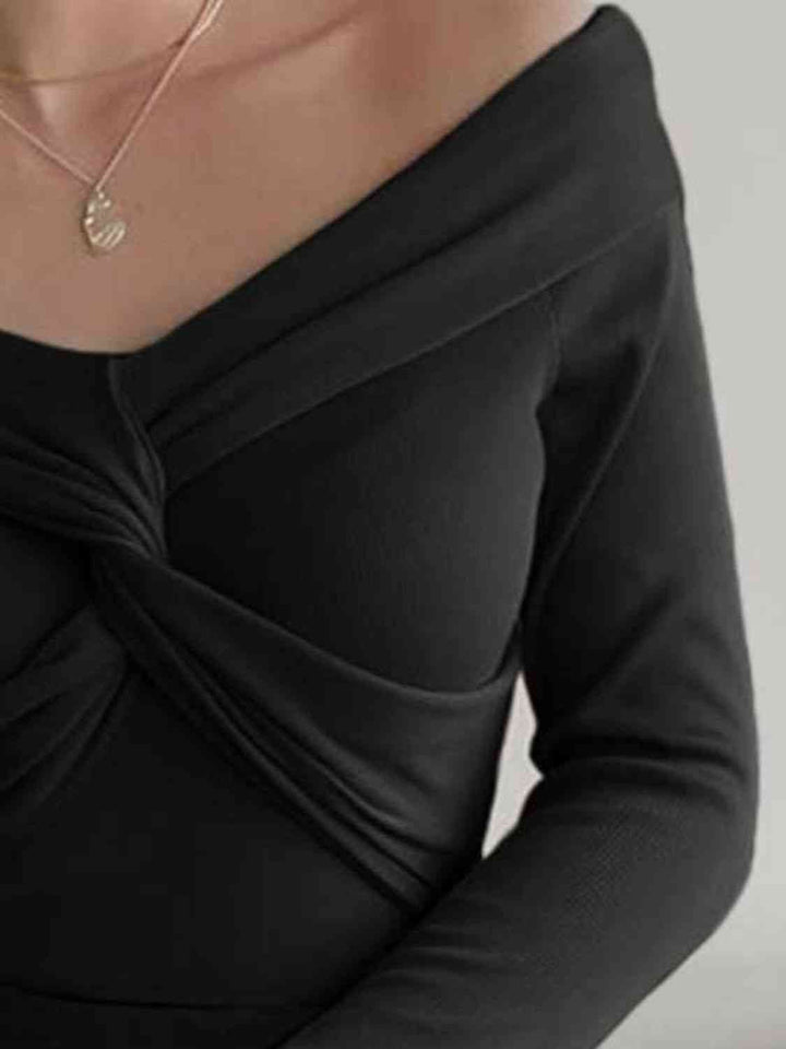 Stilla | Hals Twisted Lang Ærmet Strik Top