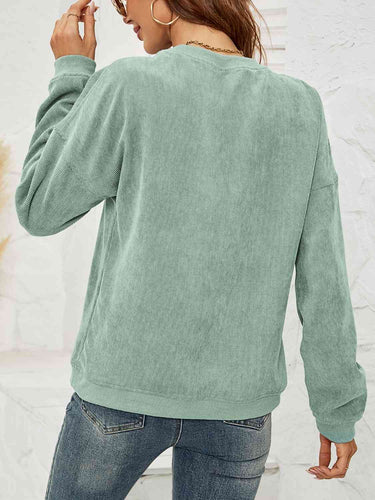 Stilla | Stop Believing Graphic Sweatshirt
