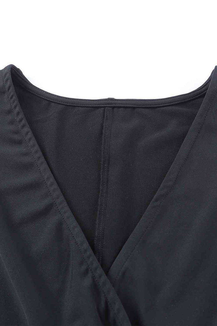 Stilla | Plunge Trekvart Ærme Jumpsuit