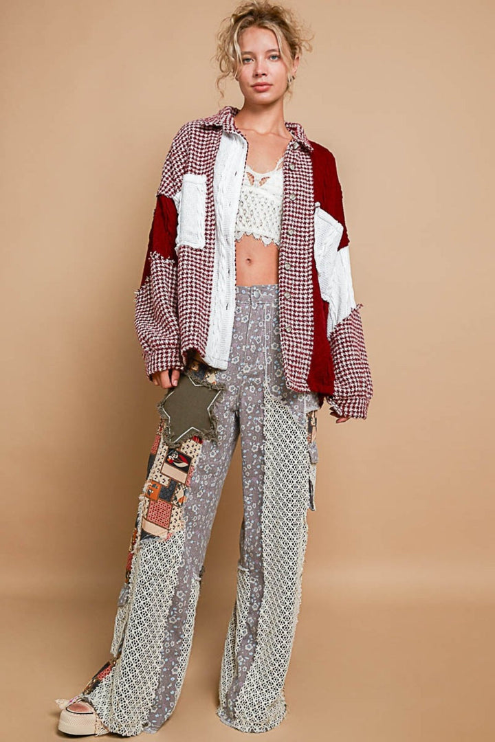 Stilla | Houndstooth Kontrast Kabel Strik Lomme Shacket