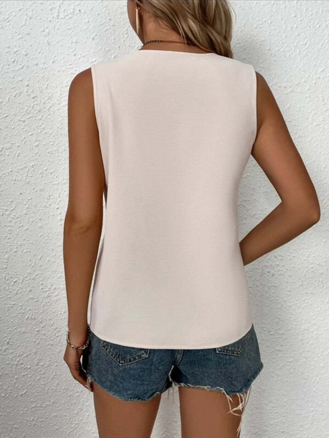 Stilla | Plus Size Blonde Detalje V-Hals Tank