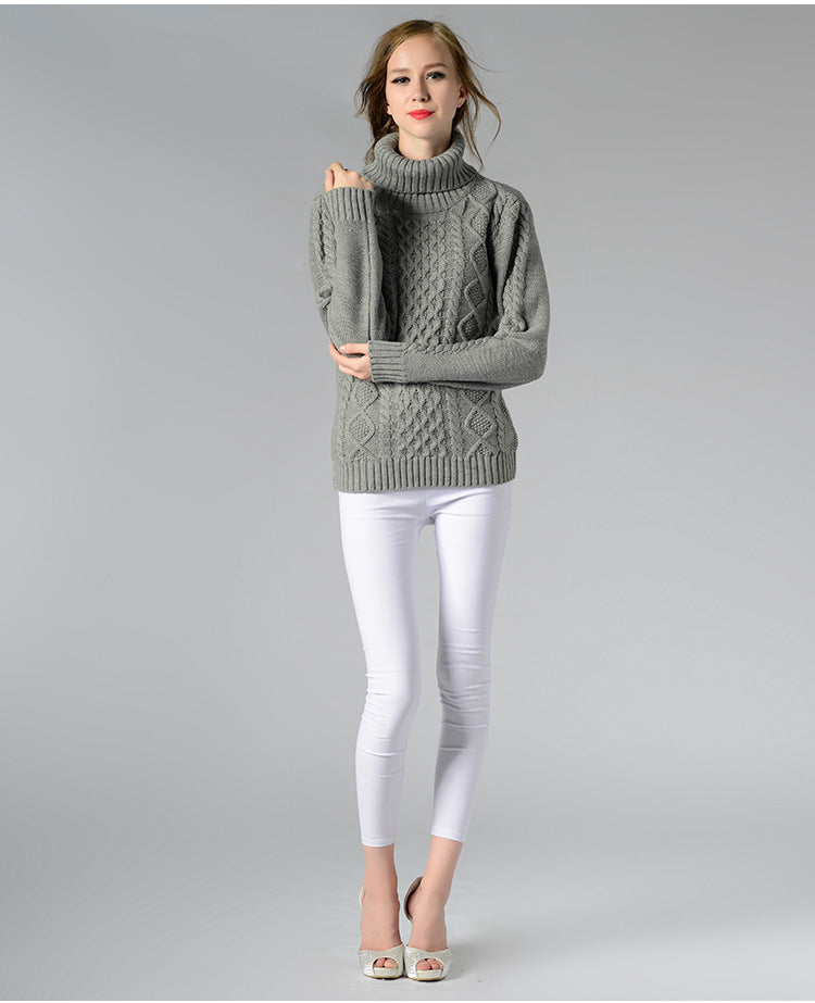Skovae | Dame Rullekrave sweater med lange ærmer og kabelstrik