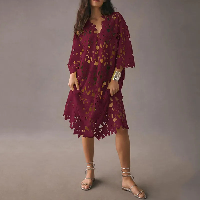 Stilla | Floral Midi Kjole Med Øje Snører