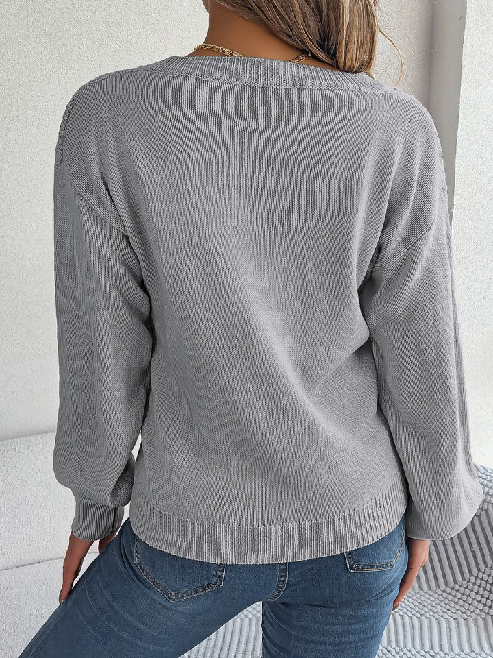 Stilla | Strikket V-hals lanterneærme sweater