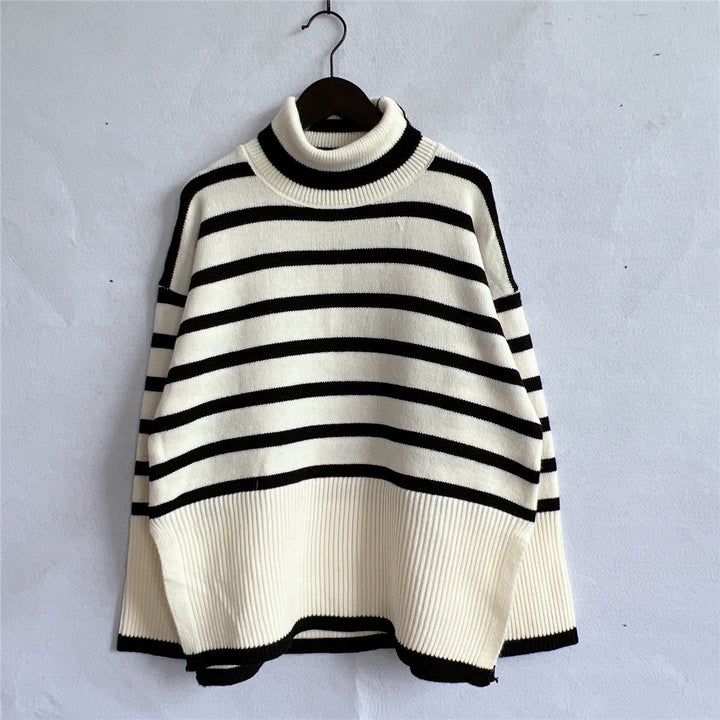 Stilla | Turtleneck Flare Sleeve Sweater
