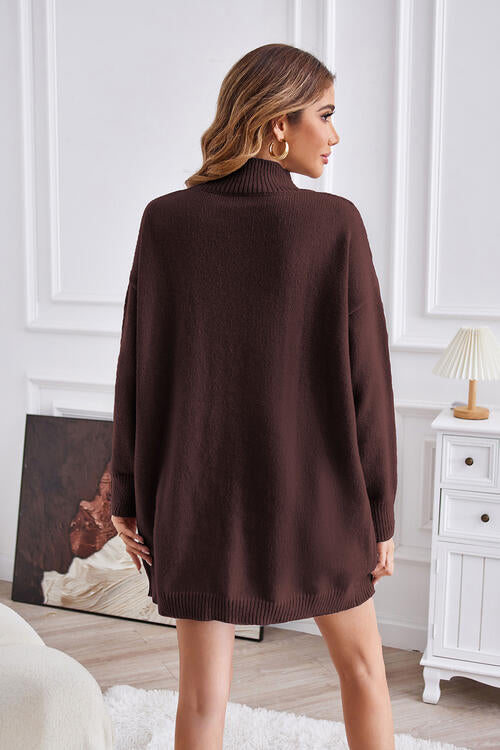 Stilla | Seam Mock Neck Split Sweater