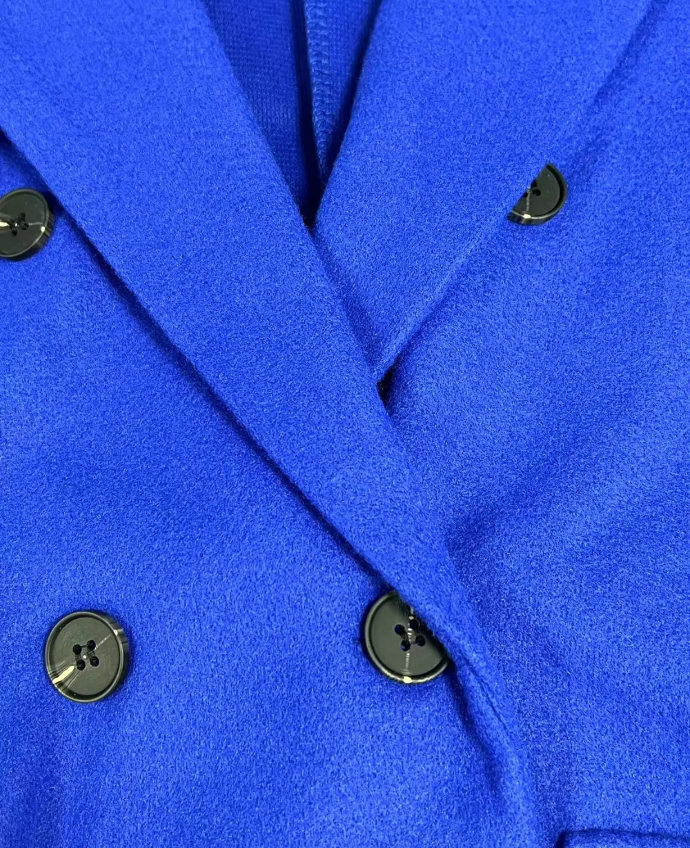 Stilla | Elegant Lang Frakke Til Kvinder Med Dobbelt Række Og Slank Pasform