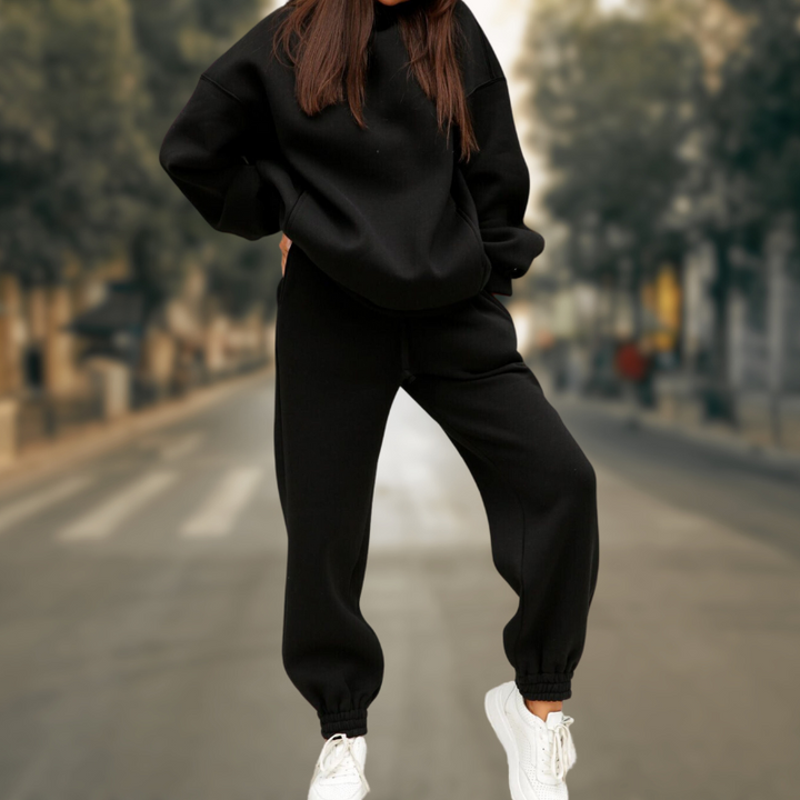 Stilla | Stilig og Trendy Hoodie og Bukser Sæt