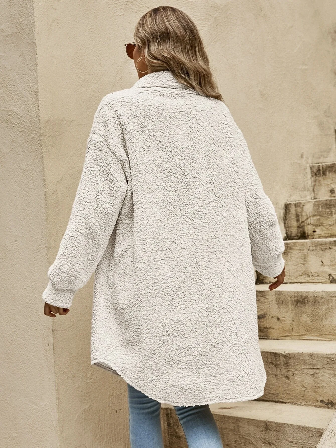 Stilla | Knaplukning Lang Cardigan - Blødt Strikmateriale, Let Overtøj, Helårs Stilmæssig