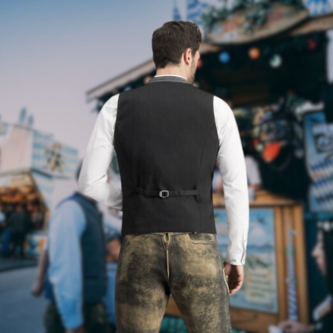 Stilla | Stilfuld og unik folkloristisk vest