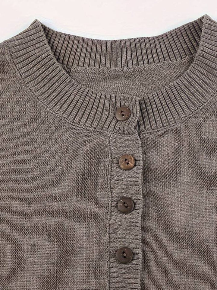 Stilla | Knapper Pullover og Shorts