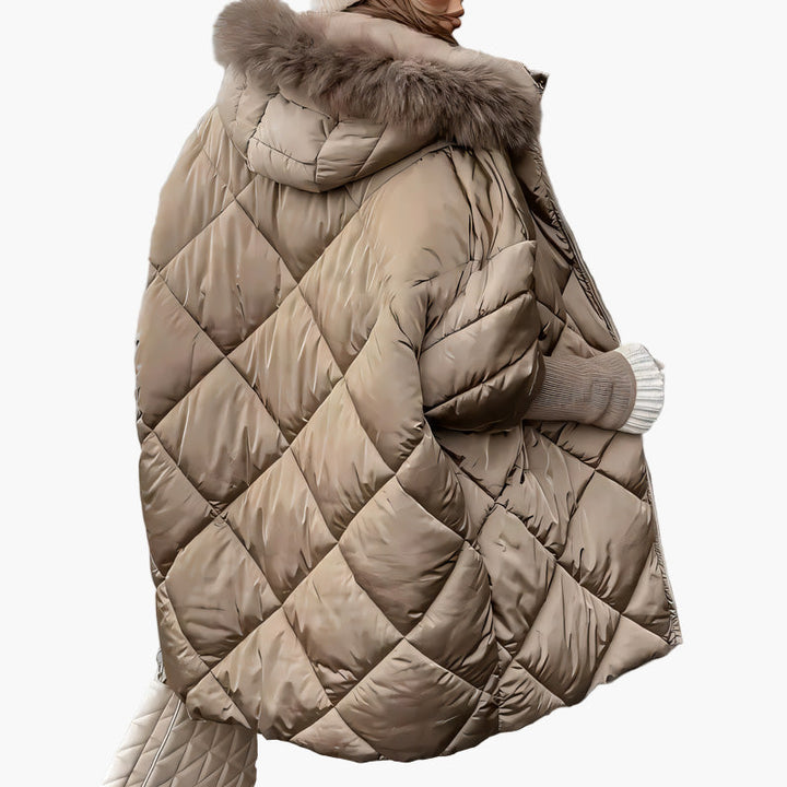 Stilla | Vinter Steppjakke med Hætte Og Oversize-Look - Mode Outdoortjakke til Kolde Dage