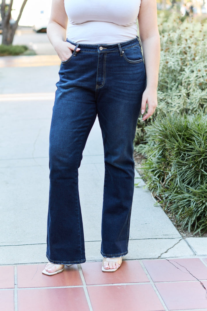 Stilla | Full Size Slim Bootcut Jeans