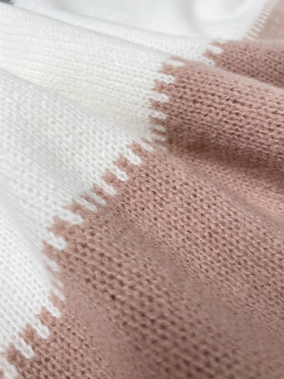 Stilla | Leo-print strikpullover