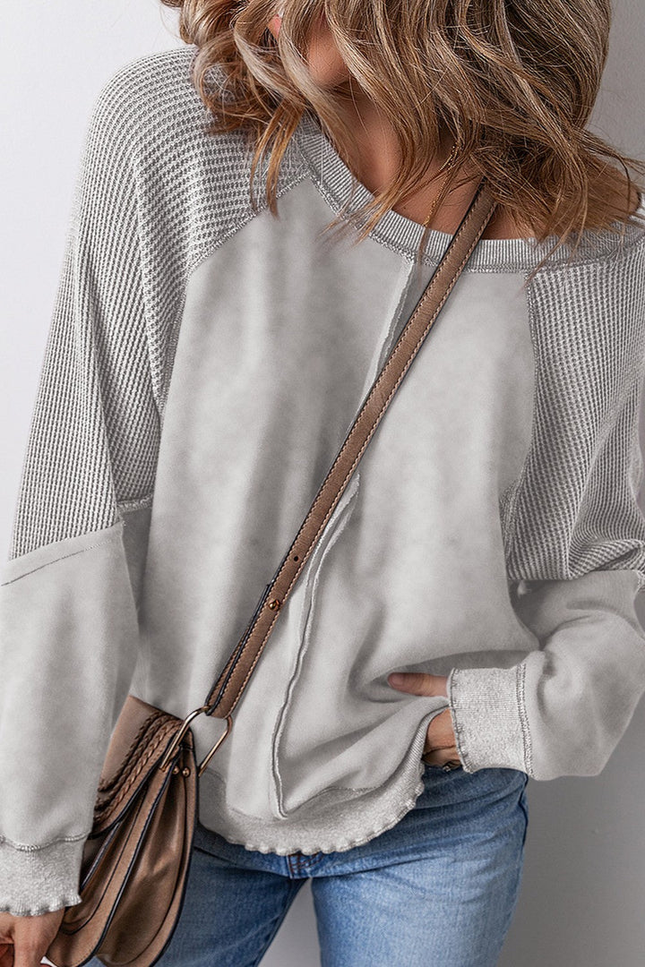 Stilla | Sweatshirt med lange ærmer og synlige sømme