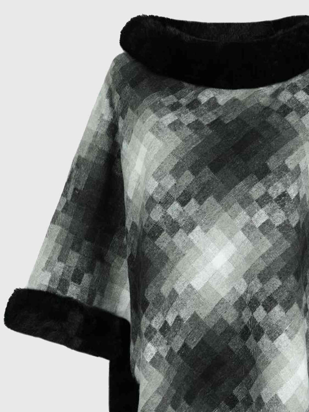 Stilla | Pelskant Poncho
