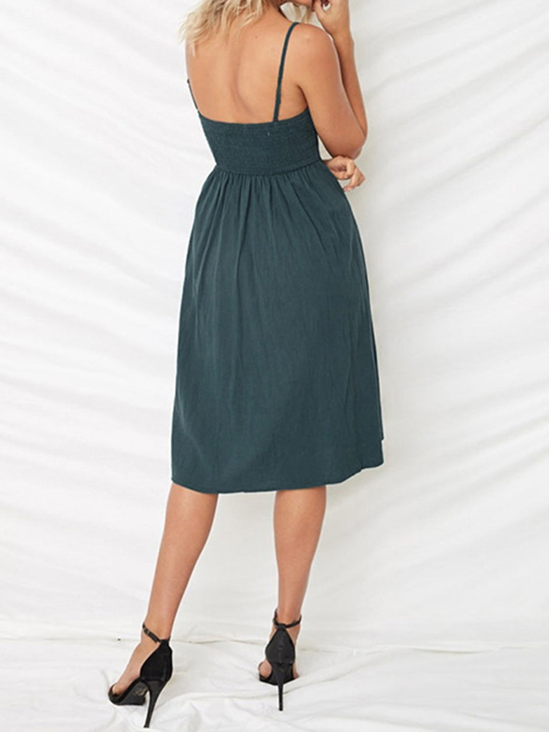 Stilla | Smocked Sweetheart Neck Cami Kjole