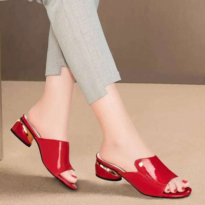 Skovae | Elegante Pantolette med Glinsende Finish
