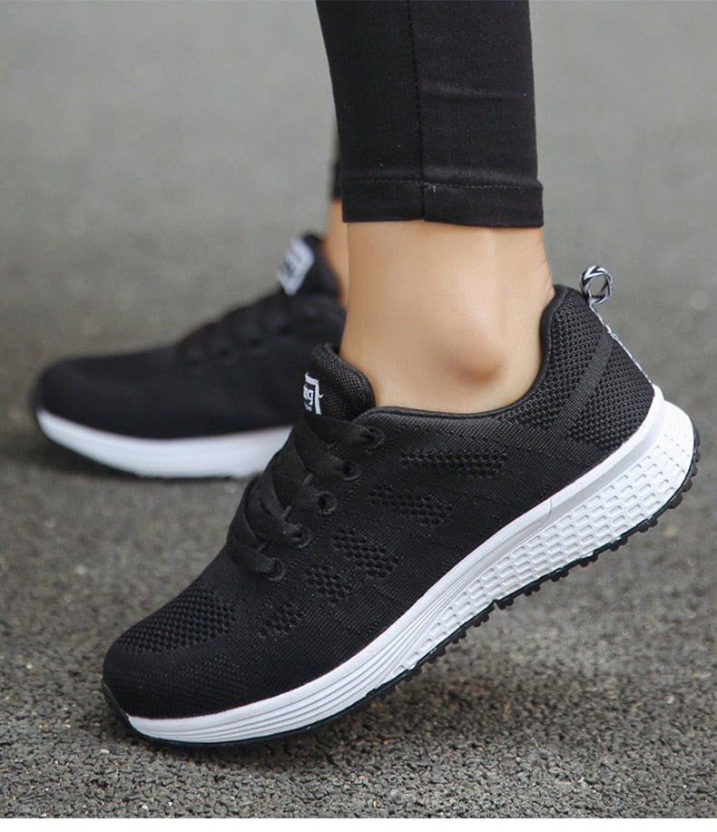 Stilla | Sneakers Komfortable, Lette og Åndbare