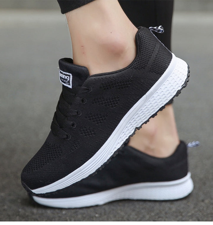 Stilla | Sneakers Komfortable, Lette og Åndbare