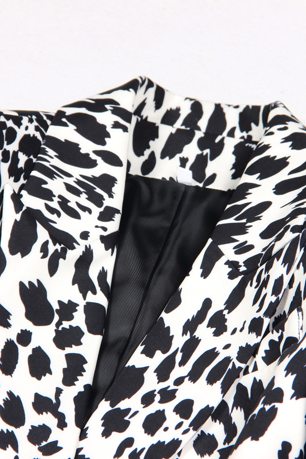 Stilla | Leopard Mønstret Blazer Sort/Hvid Moderne & Elegant