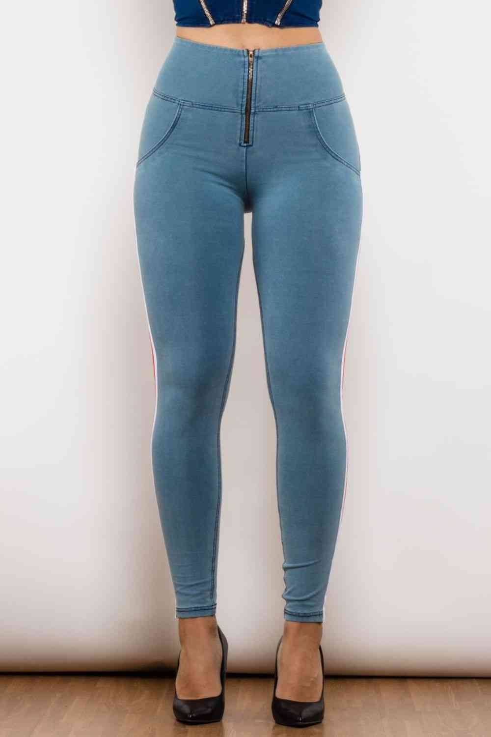 Stilla | Stripe Contrast Zip Closure Skinny Jeans