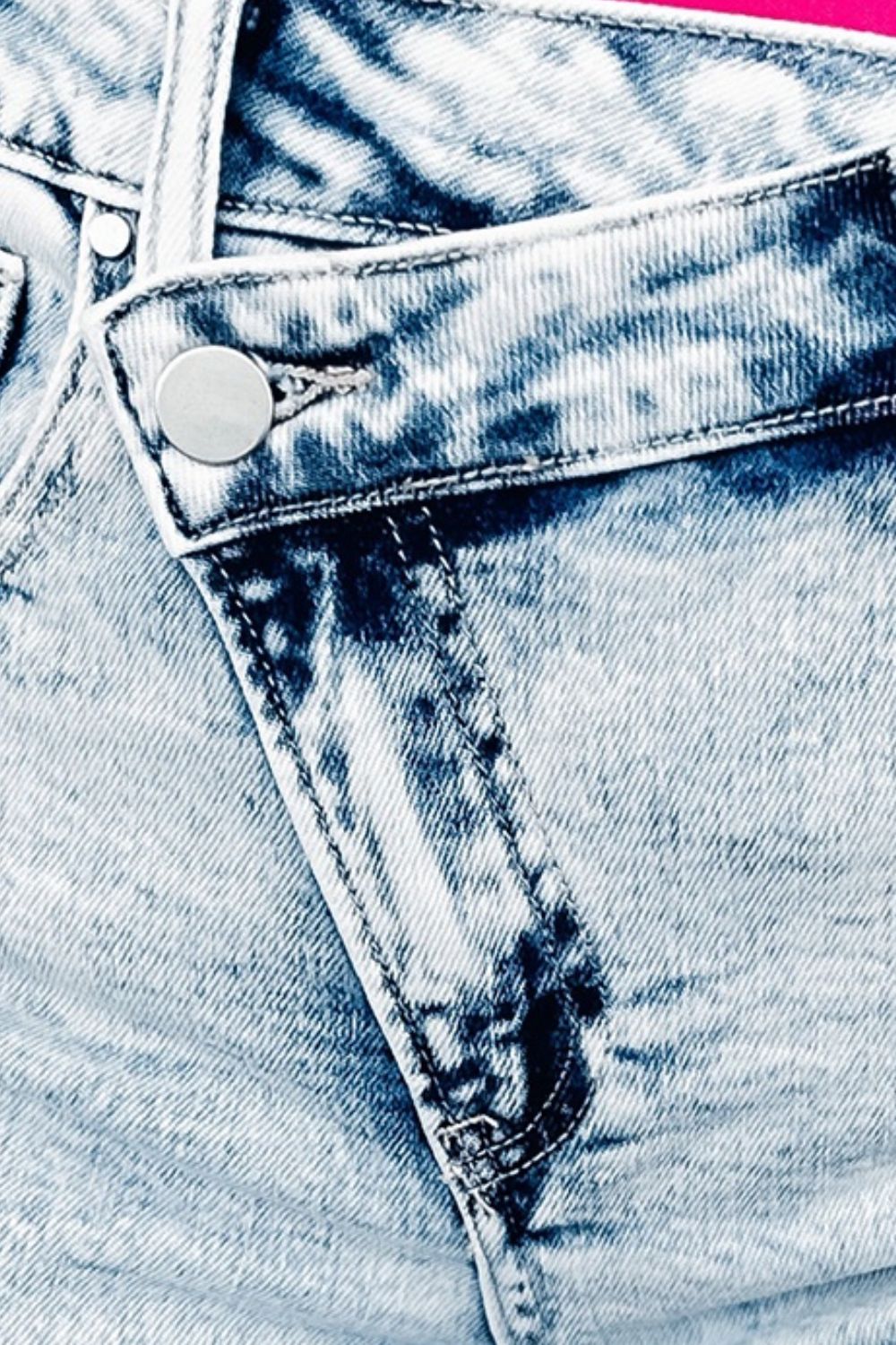 Stilla | Hem Knappede Denim Shorts med Lommer