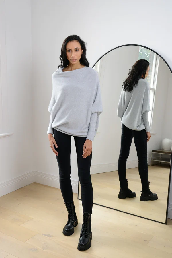 Stilla | Asymmetrisk Draperet Pullover