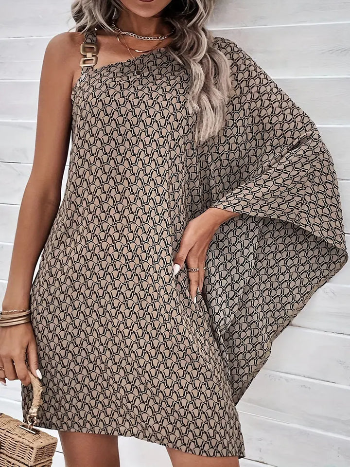 Stilla | Asymmetrisk Kjole Med All-over Print