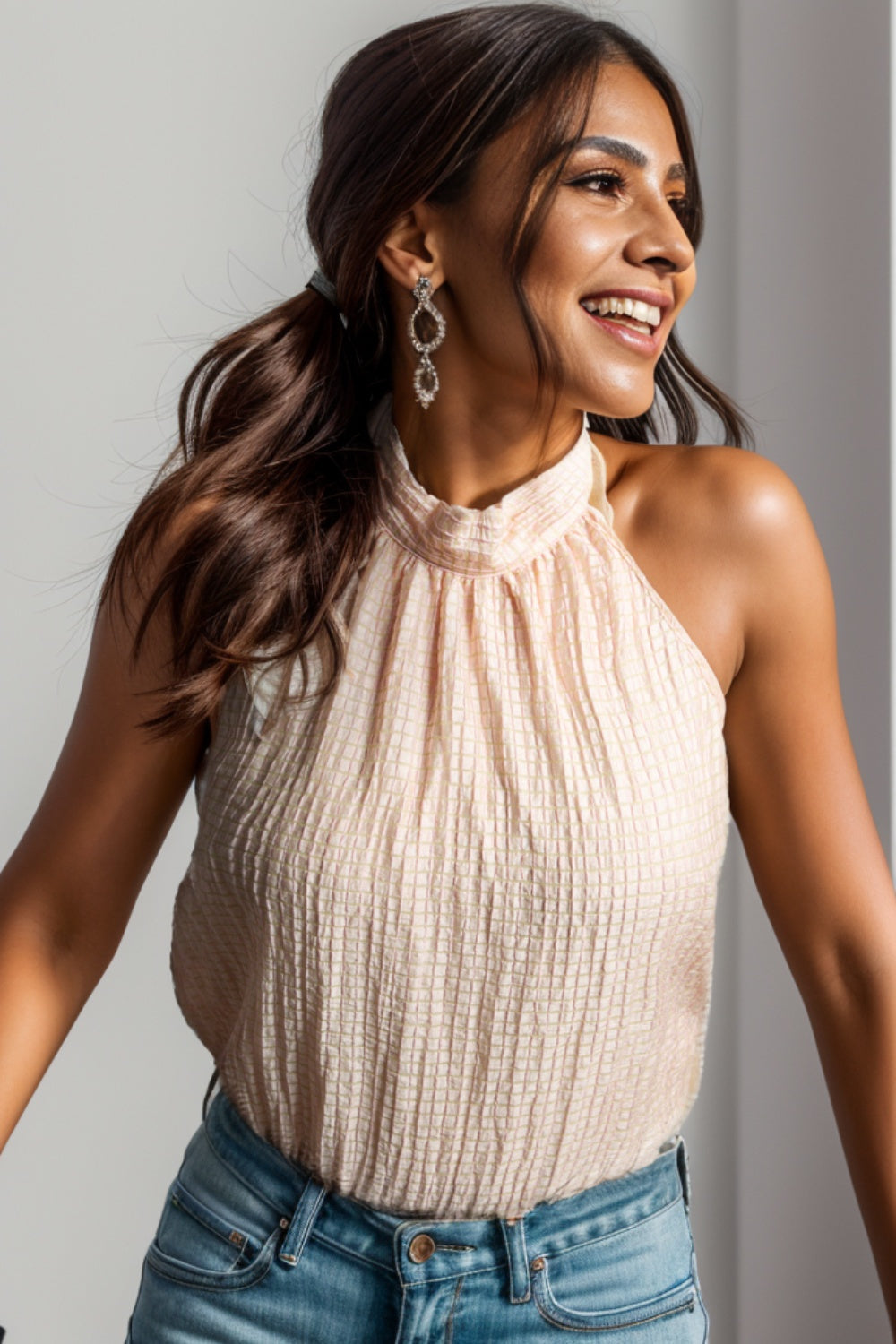 Stilla | Keyhole Mock Neck Tank