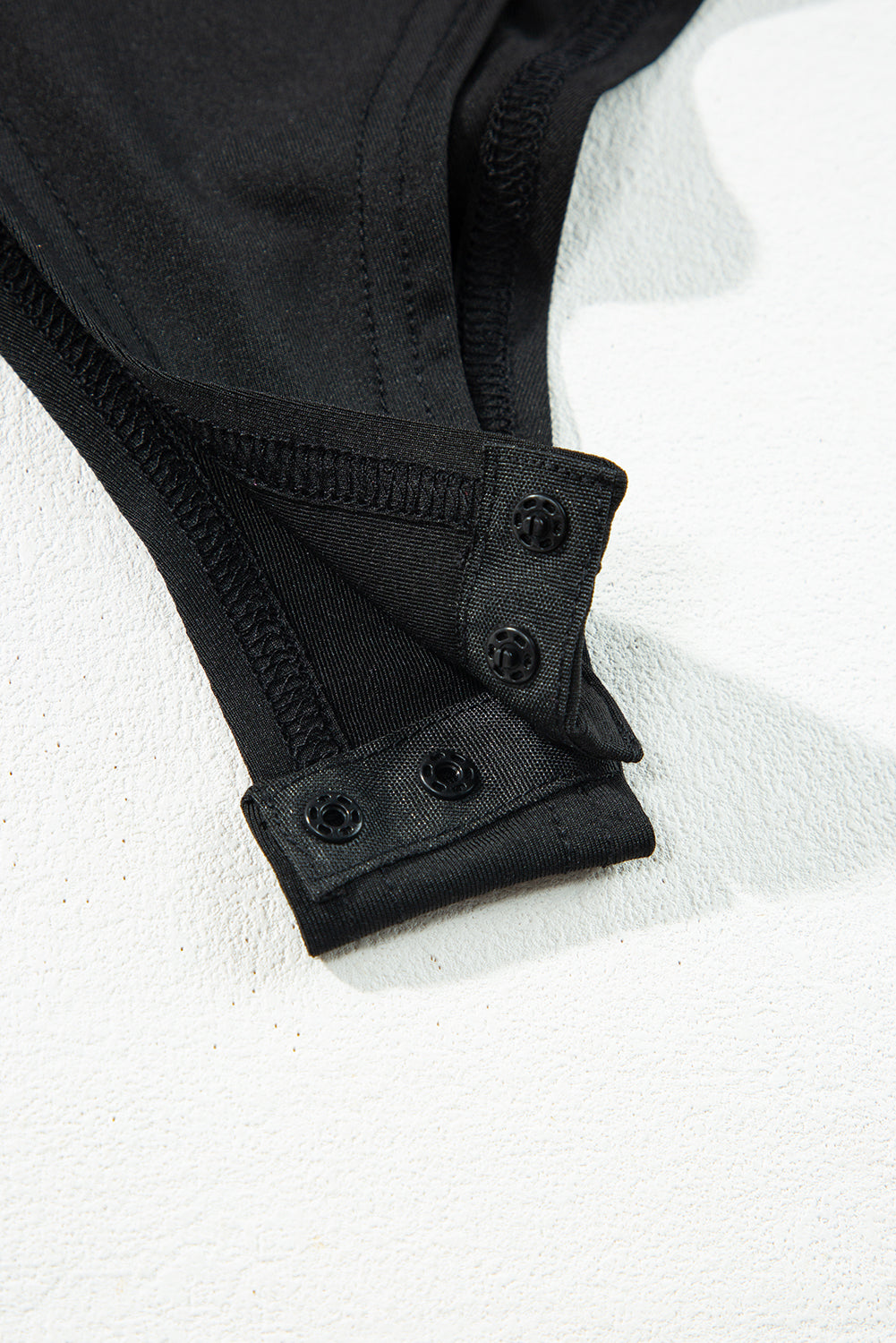 Stilla | Spids-langærmet-bodysuit