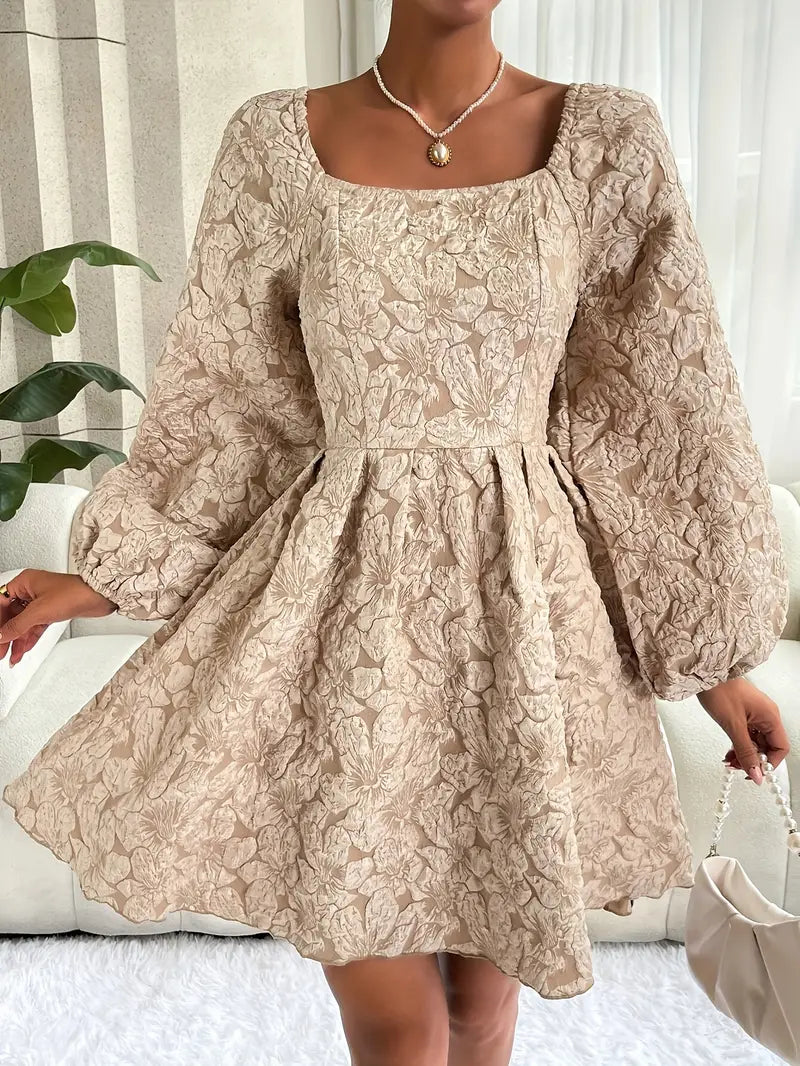 Stilla | Kjole Med Puffærmer Og Floral Broderi