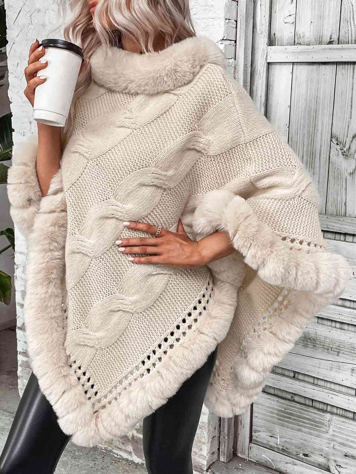 Stilla | Fur Trim Kabelstrik Poncho