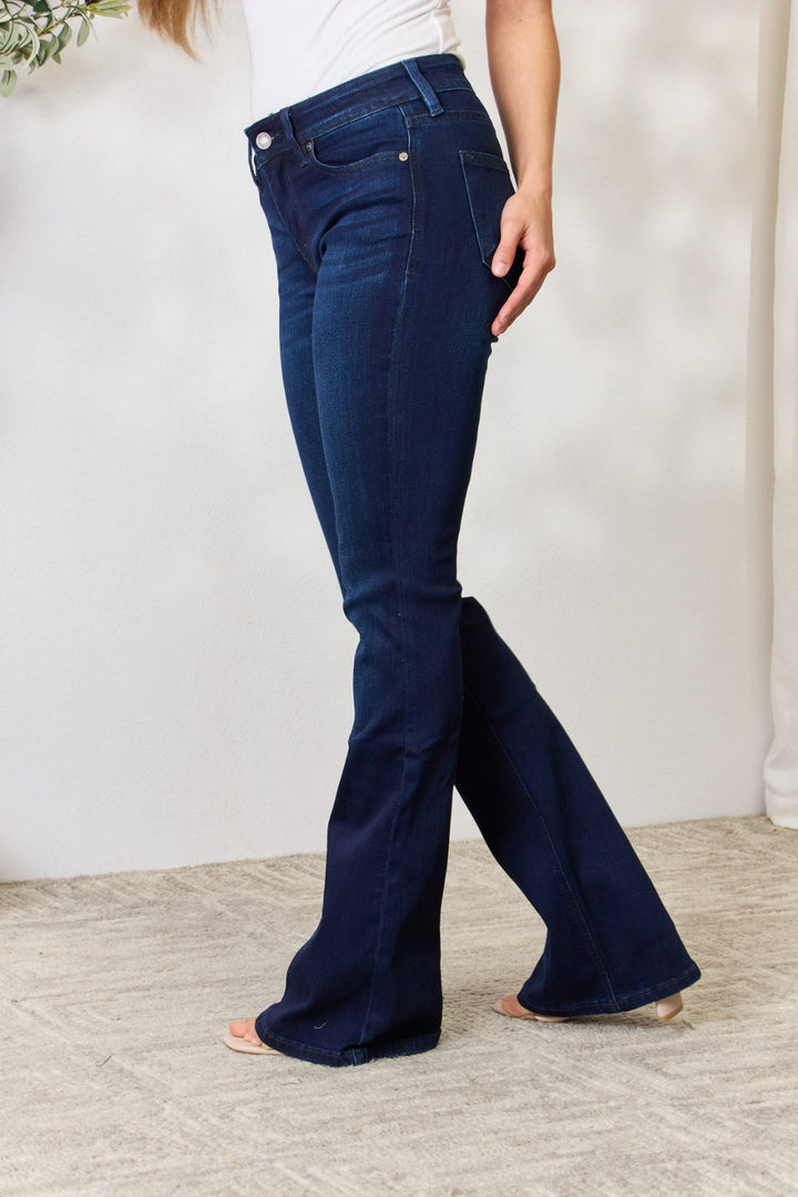 Stilla | Full Size Mid Rise Flare Jeans