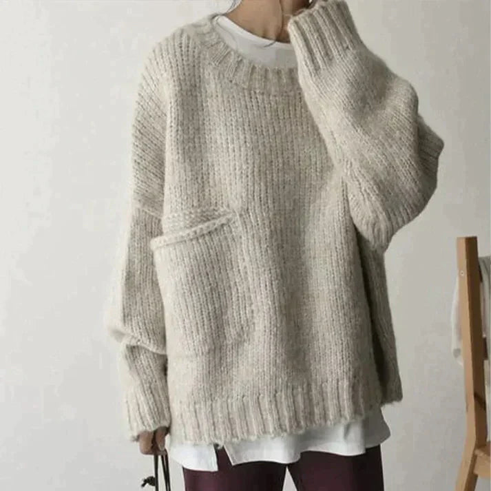 Stilla | Over størrelse Pullover i Elfenben Med Frontlomme