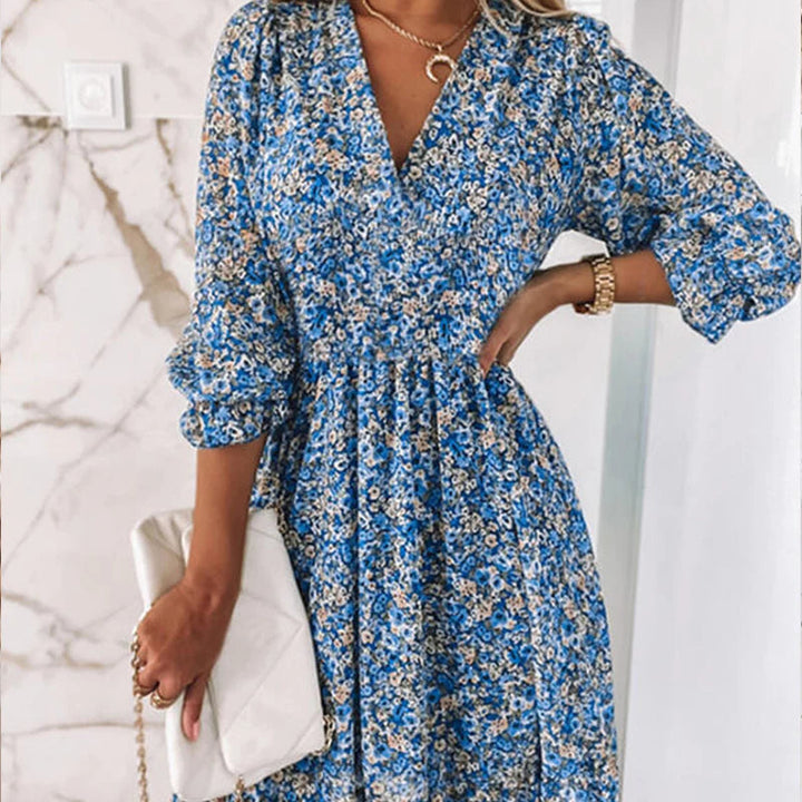 Stilla | Ibiza Komfortabel Kjole med Blomsterprint til Kvinder