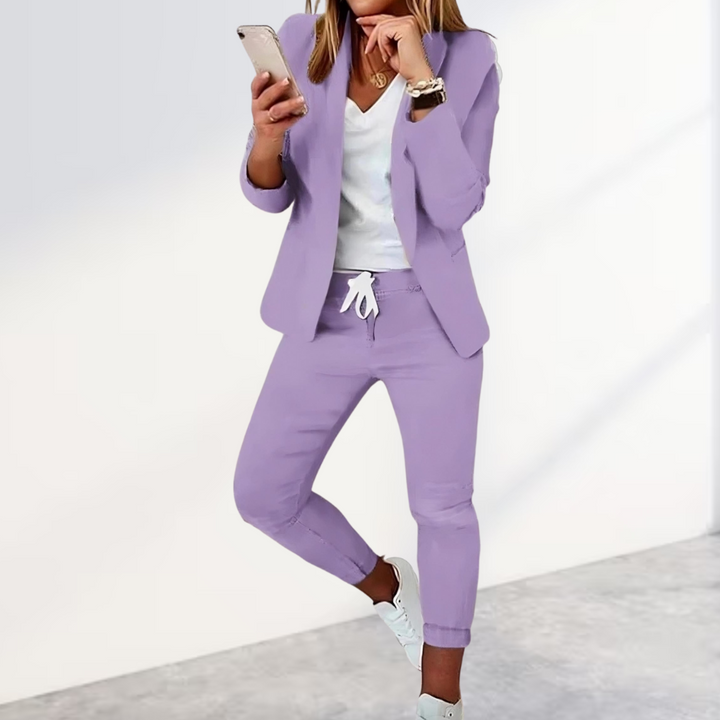 Stilla | Sæt af blazer og bukser elegant